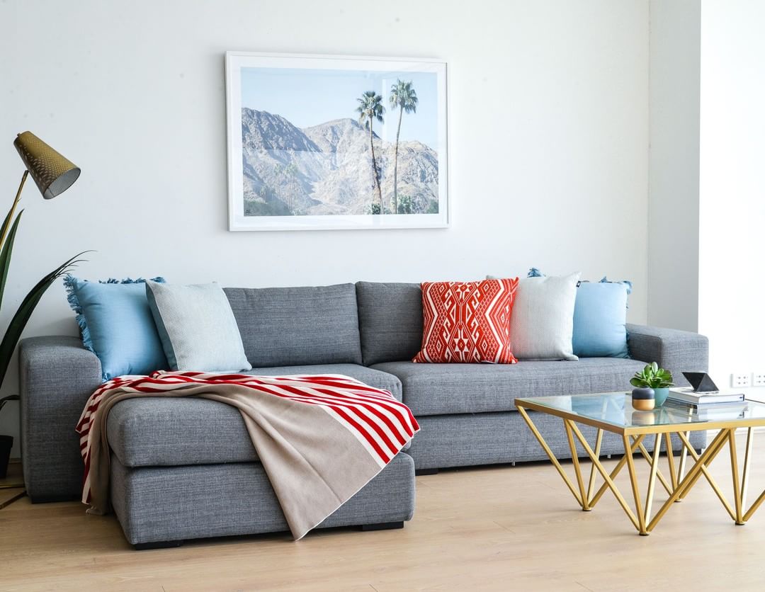 How To Pick The Best Small Sectional Sofa For 5